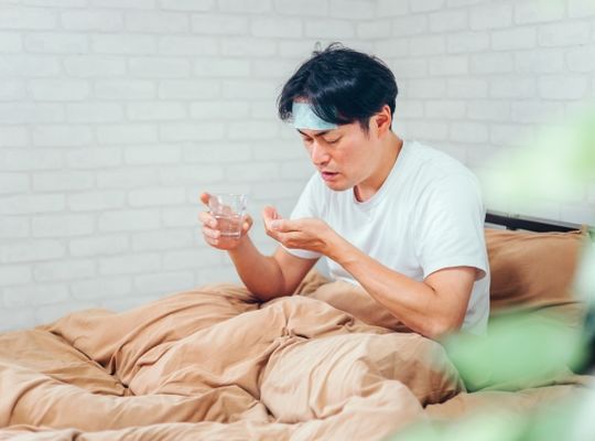 新型コロナワクチン　MRNAワクチン　副作用　副反応