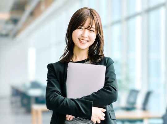腸活　笑顔　便秘　疲れ　