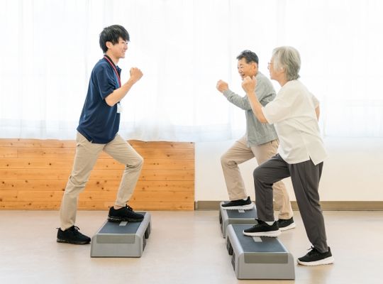 腸活　ダイエット　室内運動